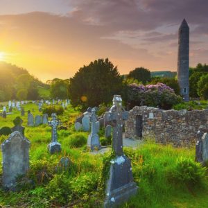 The-round-tower-and-the-cemetery-at-the-Glendalough-monastic-site-in-Country-Wicklow-Wicklow-Mountains-Ireland-1024x683 The-round-tower-and-the-cemetery-at-the-Glendalough-monastic-site-in-Country-Wicklow-Wicklow-Mountains-Ireland-1024x683